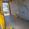 Mercedes Sprinter fourgon utilitaire jaune grande capacité thumb 9