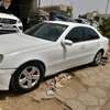 Mercedes Benz e220 thumb 6