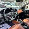 Nissan rogue thumb 3