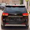 Kia Carnival 2016/17 thumb 2