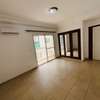 Appartement F4 à  louer au Point E thumb 4