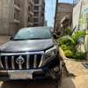 Location de voiture Land Cruiser 7 places avec chauffeur thumb 0