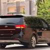 Kia Carnival 2016/17 thumb 4