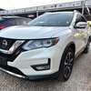 Nissan rogue thumb 1
