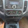 Mitsubishi l200 thumb 2