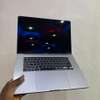 Macbook pro 15,4 pouces (2019) thumb 2