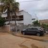 Maison 320m2 angle a vendre au virage thumb 0