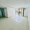 Appartement F4 avec Balcon à Louer à la Cité Keur Gorgui thumb 3