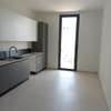 Appartement vue sur la Rte du King Fahd thumb 5