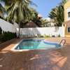 Magnifique villa à louer Almadies thumb 7