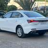 ROEWE i5 Véhicule chinois intélligent thumb 2