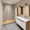 Appartement F5 en ville avenue djily mbaye vue sur mer thumb 4