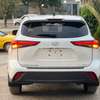 Toyota Highlander 2023 4cylindre thumb 1