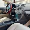 Toyota avensis thumb 2