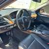 BMW X5 SUV noir spacieux performance thumb 3