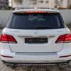Mercedes GLS 350d 4MATIC SUV blanc puissant thumb 0