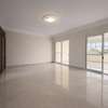 Villa de prestige R+2 aux Almadies thumb 3