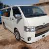 Minibus Hiace Toyota thumb 0