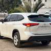 Toyota Highlander 2023 4cylindre thumb 5
