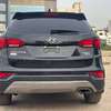 Hyundai Santafé venant 2018 full options 2.0L thumb 4