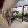 Appartement F4 de 3 chambres et salon aux Almadies thumb 4