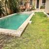Villa TF avec piscine a vendre au Point E thumb 7