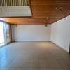 MAISON à VENDRE à NGOR VIRAGE thumb 6