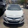 Hyundai Elantra GT thumb 0
