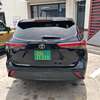 Toyota Highlander 2024 noir SUV 7 places thumb 1