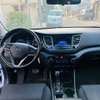 Je vends ma Hyundai Tucson 2016 automatique essence thumb 3