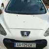 Peugeot 308 blanche fiable consommation Climatisé thumb 0