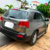 Kia sorento  2013 thumb 5