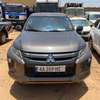 Mitsubishi L200 2022 thumb 10