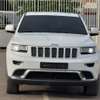 Jeep Grand Cherokee 4x4 SUV blanc spacieux thumb 0