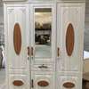Armoire marron et blanc thumb 2