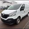 Renault trafic diesel 2016 climatisé déjà dédouaner thumb 3