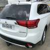 Mitsubishi Outlander 7places 2016 thumb 13