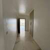 Penthouse de 5 chambres à louer au point e thumb 1