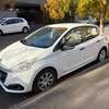 Peugeot 208 Diesel manuel thumb 3