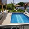 VILLA AVEC 5 STUDIOS ET DEUX APPARTEMENTS / Saly thumb 1