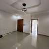 Appartement f3 de 2 chambres et salon aux mamelles thumb 4