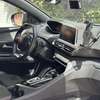 Peugoet 3008 automatic thumb 8
