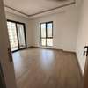 UN APPARTEMENT A LOUER AU POINT E thumb 1