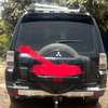 Mitsubishi Pajero thumb 4