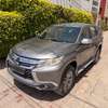 Mitsubishi pajero _2019 thumb 0