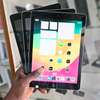 iPad 6th 32g thumb 1