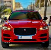 Jaguar SUV Rouge 2017