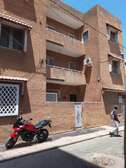 Villa R+1  a vendre a la Zone A