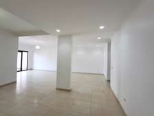 APPARTEMENT A LOUE F4 CITE ATAYA