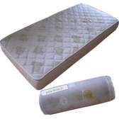 Matelas orthopédique une place